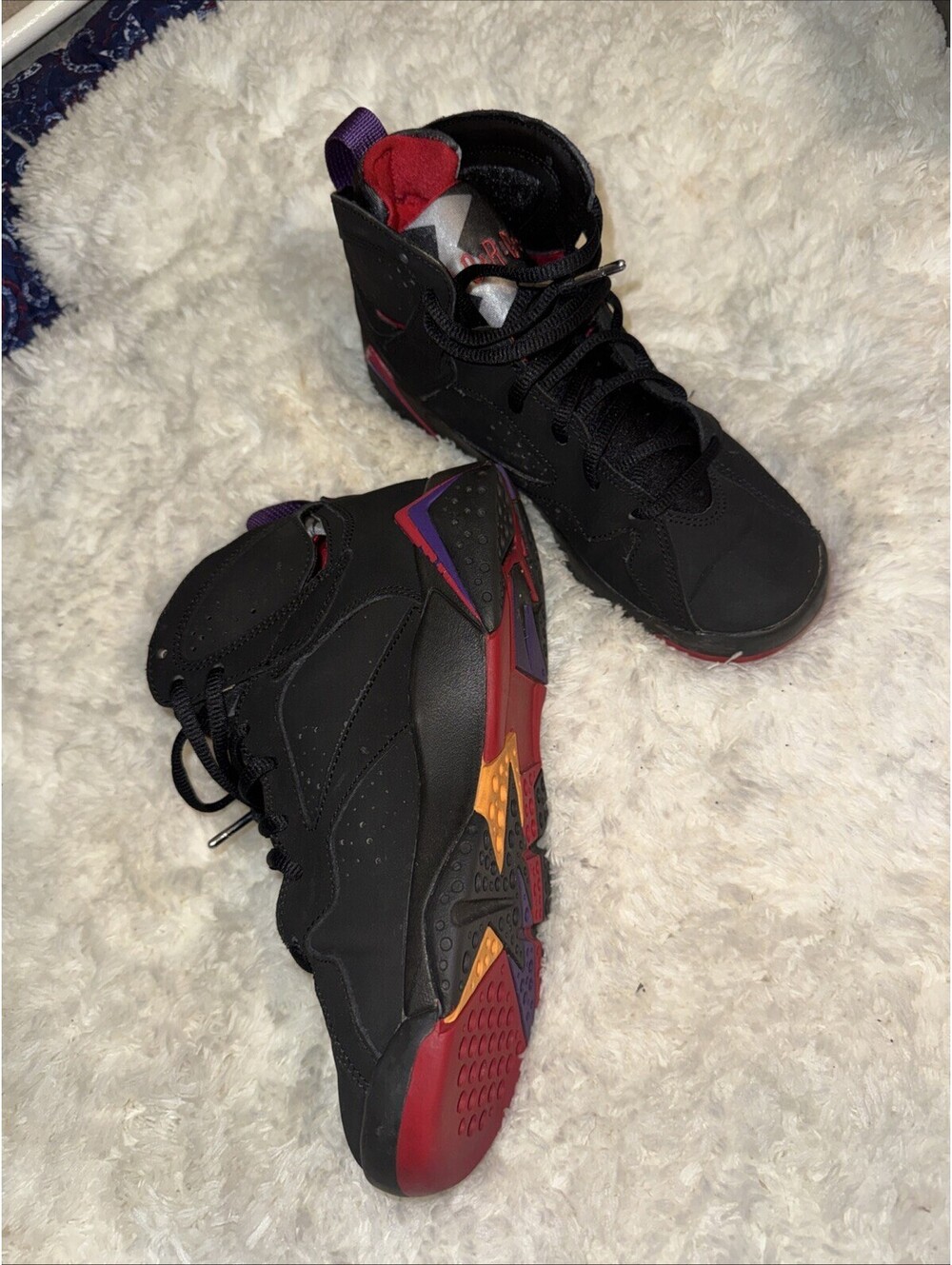 Air Jordan 11 Retro 304774-018 6y Used